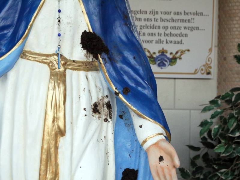 Verblijfsvergunning Mariabeeld Boelenspark ingetrokken